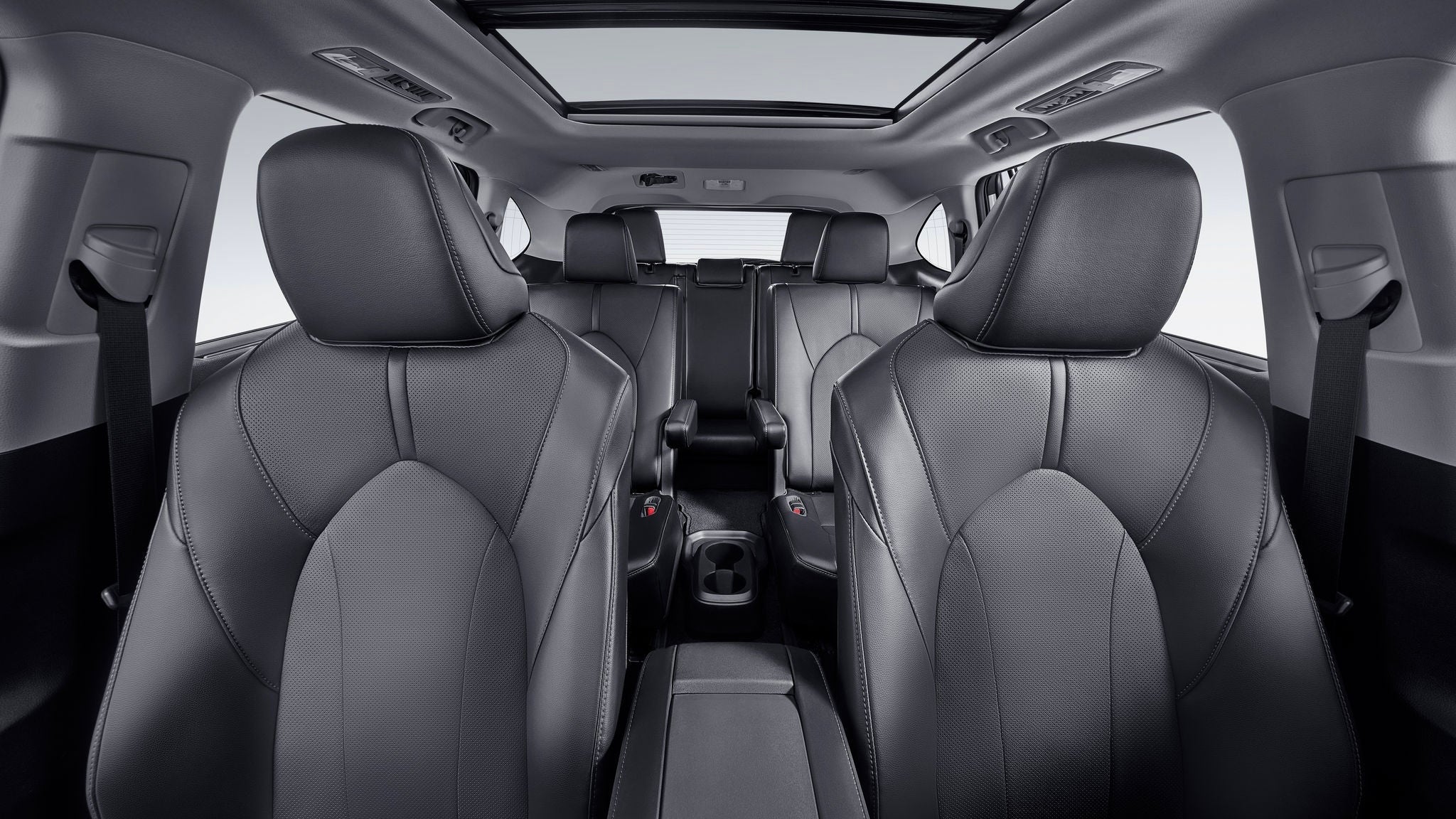 2026 Toyota Highlander XLE HEV