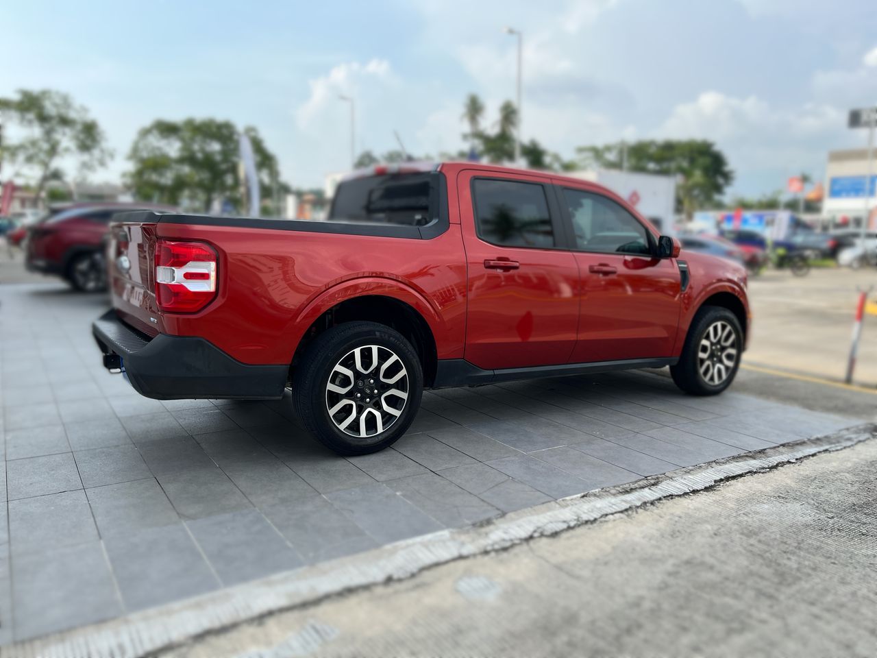 2023 Ford Maverick 2.0 Lariat At