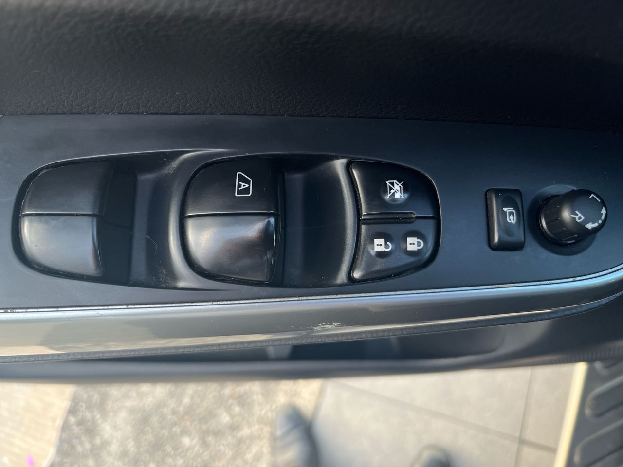 2023 Nissan Frontier 2.5 Le Platinum At