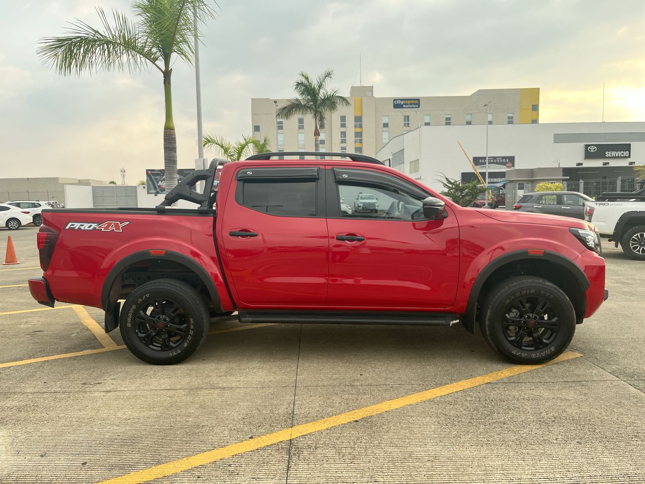 2024 Nissan Frontier 2.5 Pro-4x 4x4 At