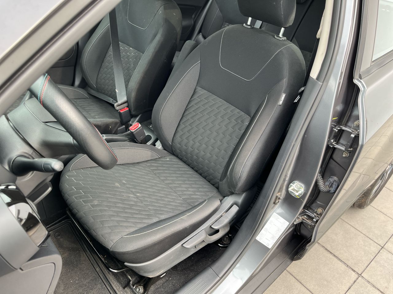 2025 Nissan Kicks 1.6 Play Advance At