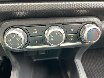 2025 Nissan Kicks 1.6 Play Advance At
