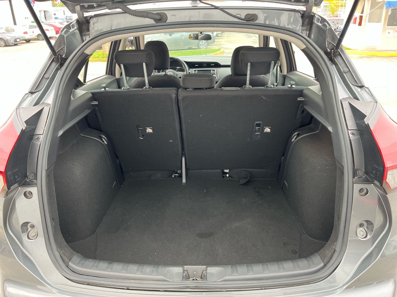 2025 Nissan Kicks 1.6 Play Advance At