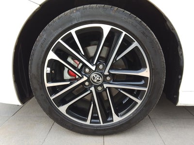 2025 Toyota Camry 2.5 Xle Hev At