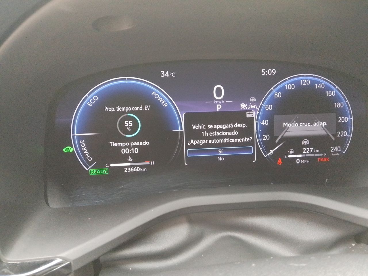 2025 Toyota Camry 2.5 Xle Hev At