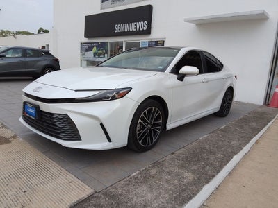 2025 Toyota Camry 2.5 Xle Hev At