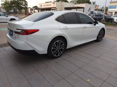 2025 Toyota Camry 2.5 Xle Hev At