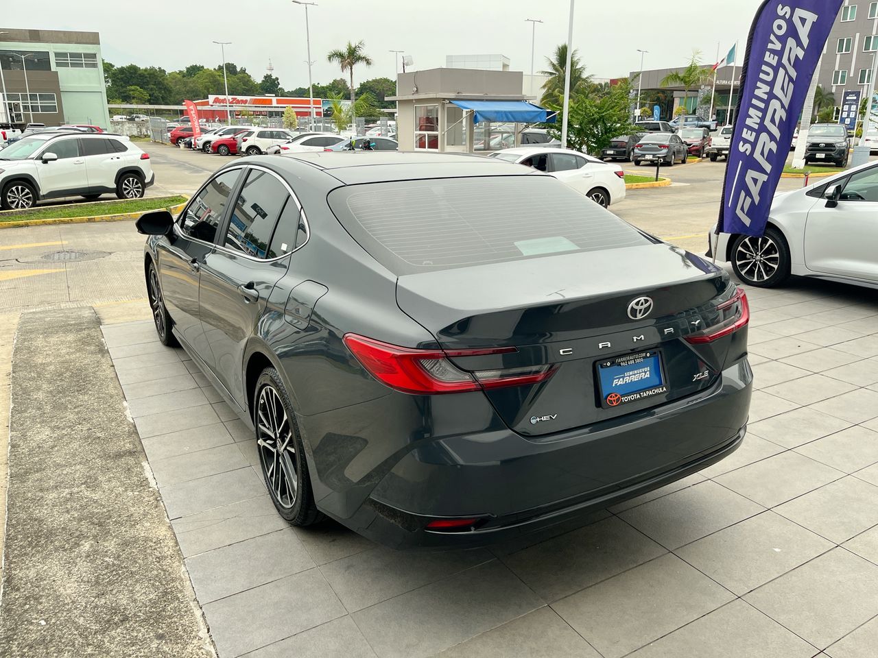 2025 Toyota Camry 2.5 Xle Hev At