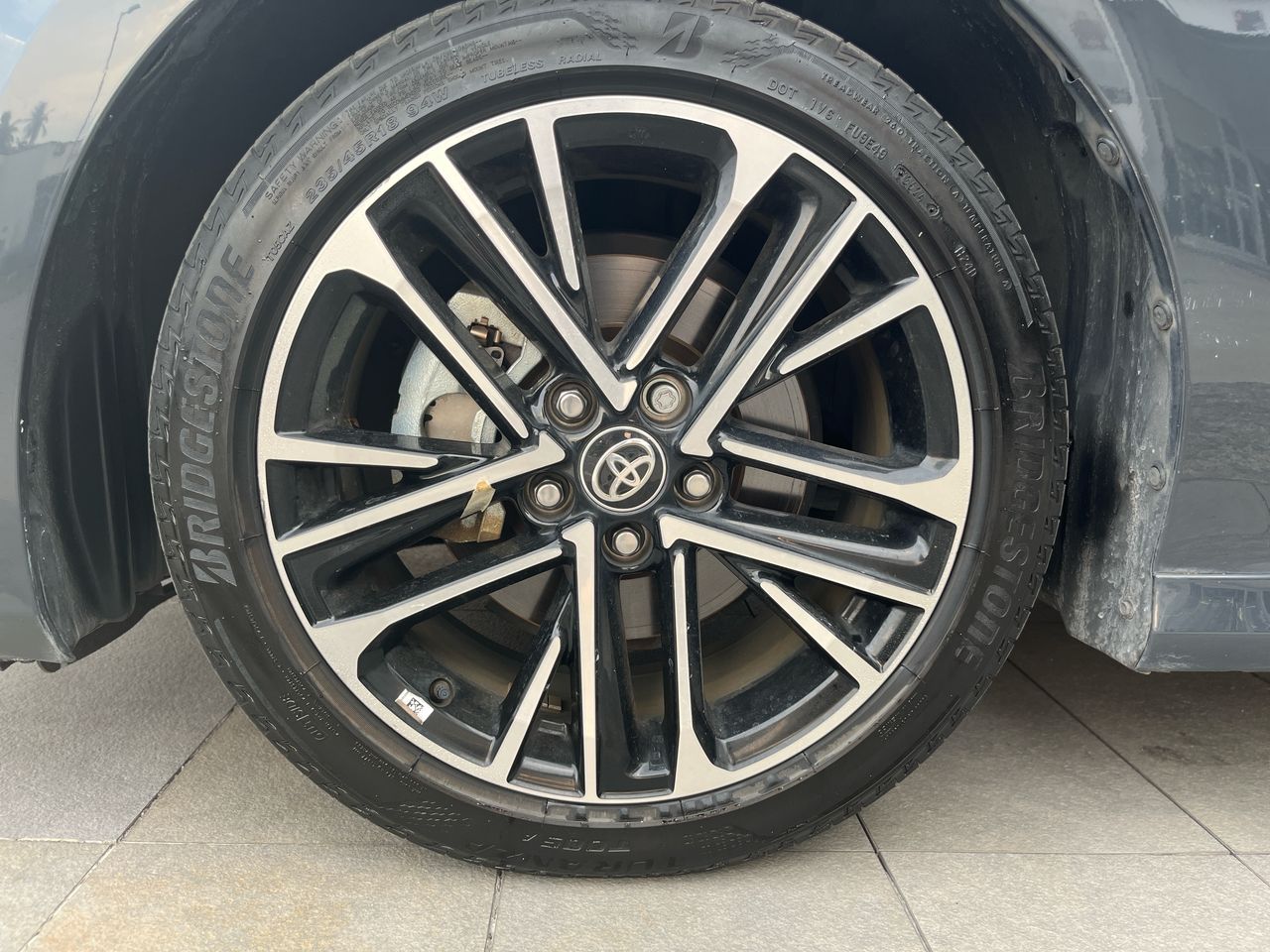 2025 Toyota Camry 2.5 Xle Hev At