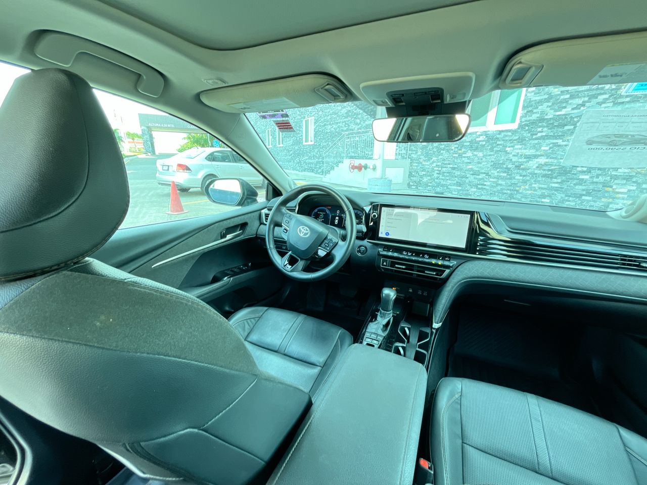 2025 Toyota Camry 2.5 Xle Hev At