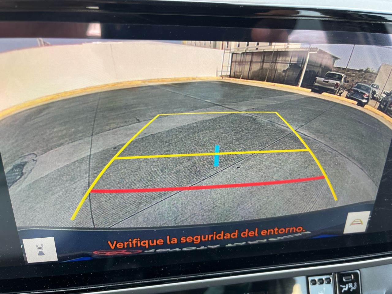 2025 Toyota Camry 2.5 Xle Hev At