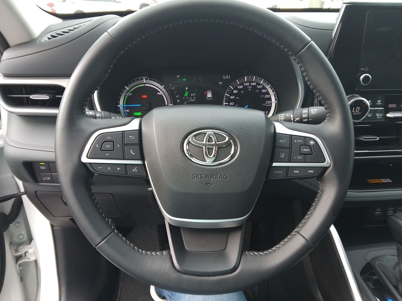 2025 Toyota Highlander 2.5 Xle Hev At
