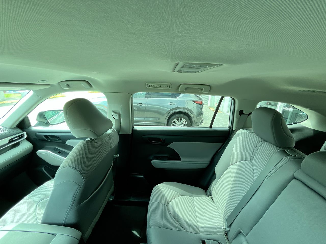 2023 Toyota Highlander 2.5 Le Hev At