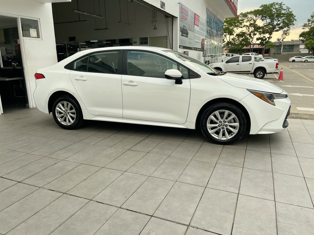 2024 Toyota Corolla 2.0 Le At