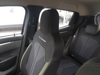 2026 Renault Kwid 1.0 Outsider Mt