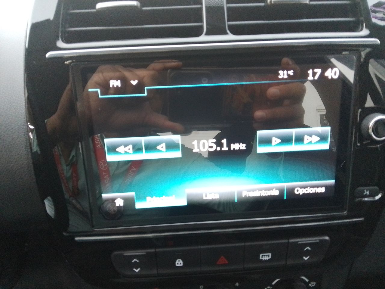 2026 Renault Kwid 1.0 Outsider Mt