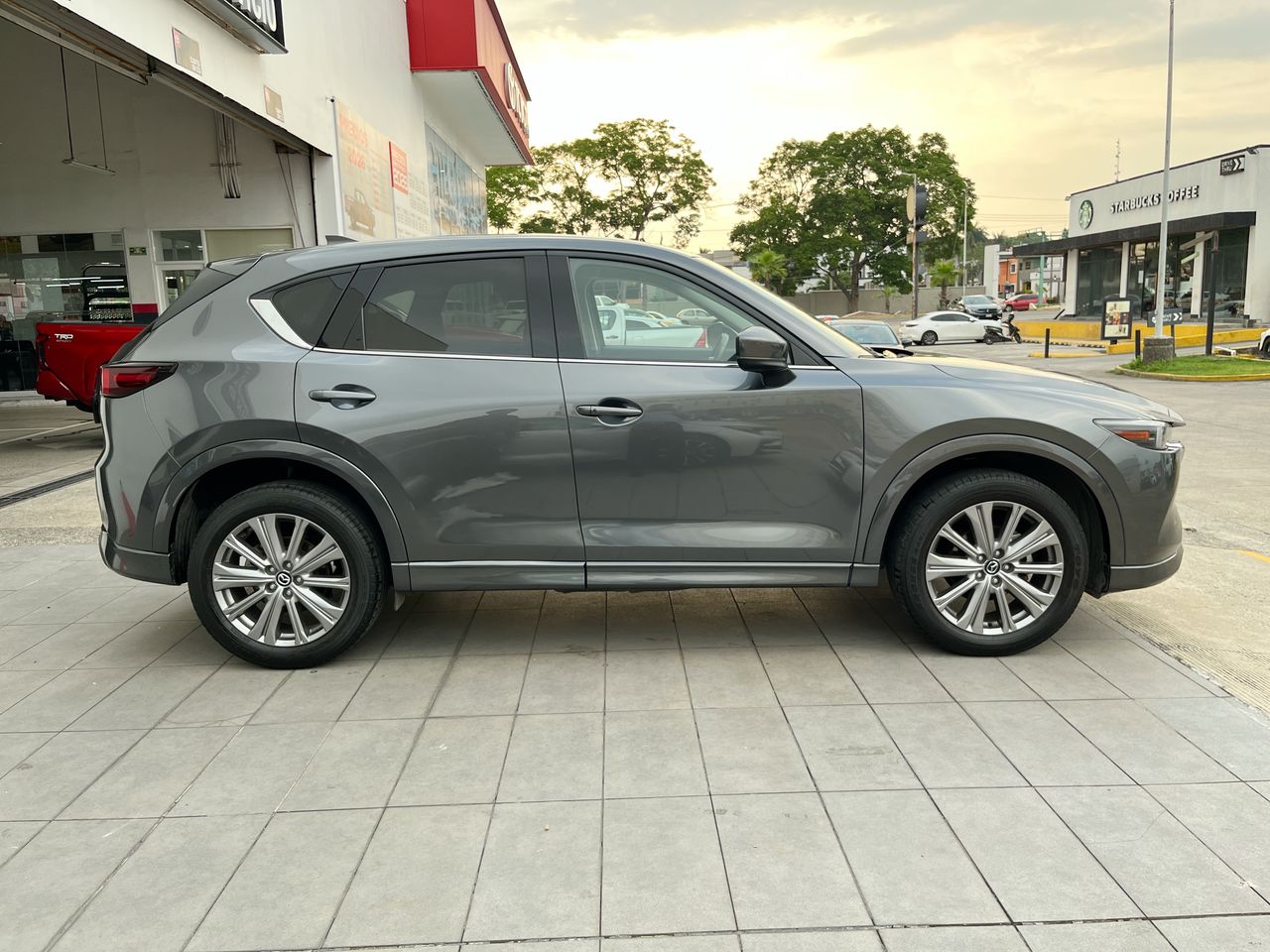 2024 Mazda Mazda CX-5 2.5 s Grand Touring At