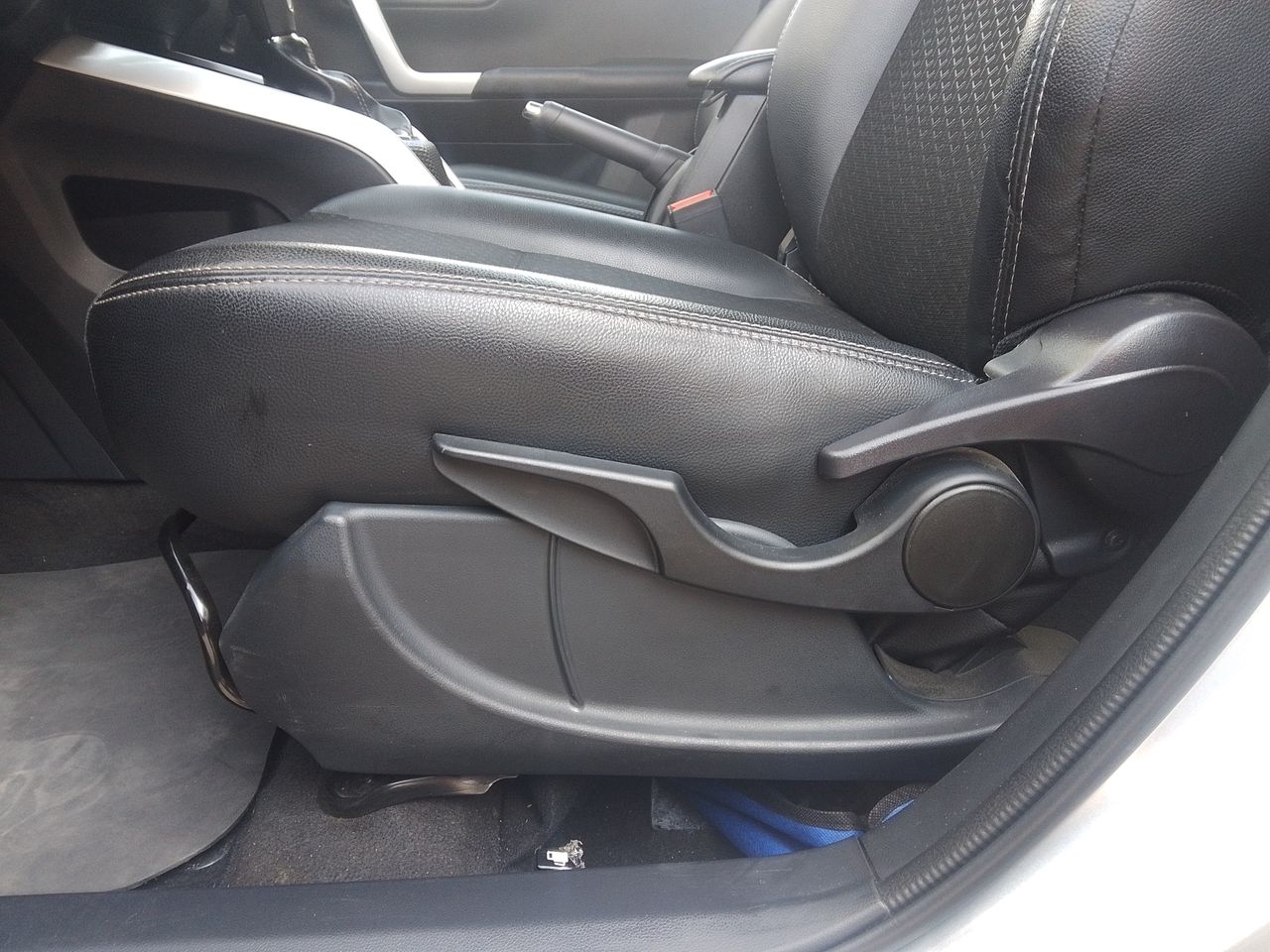 2025 Toyota Raize 1.0 Xle Cvt At