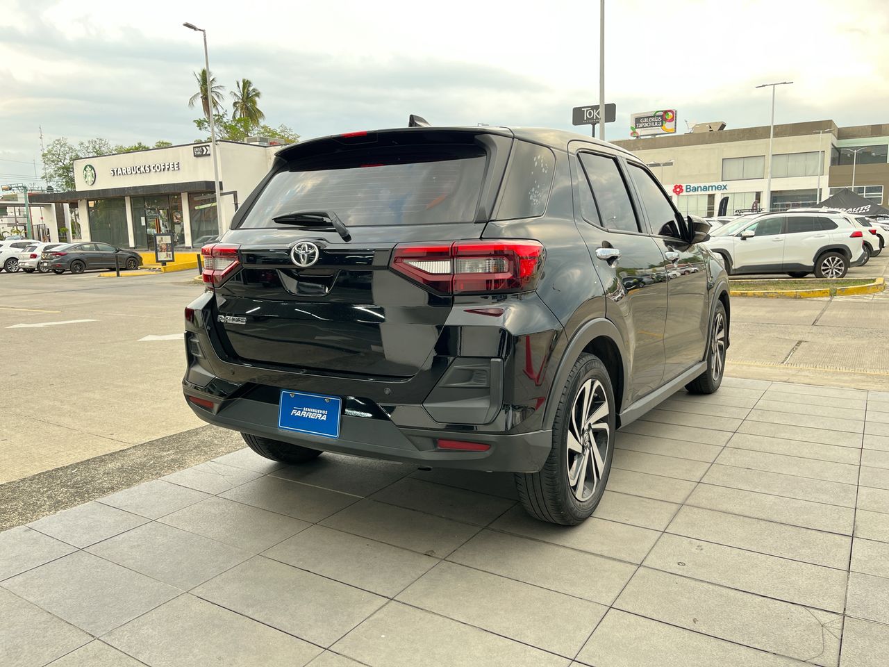 2023 Toyota Raize 1.0 XLE At