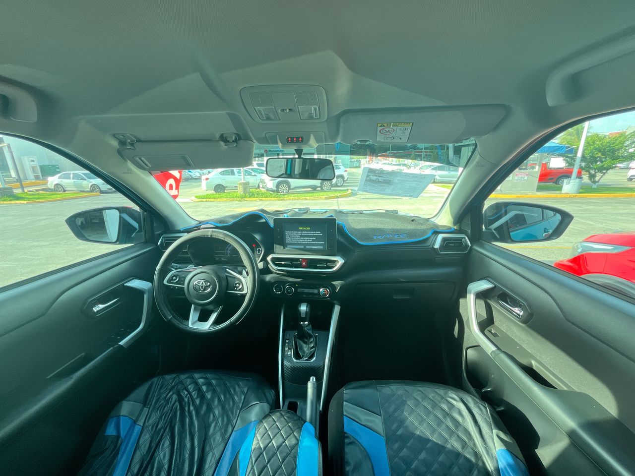 2024 Toyota Raize 1.0 Xle Bitono Cvt At
