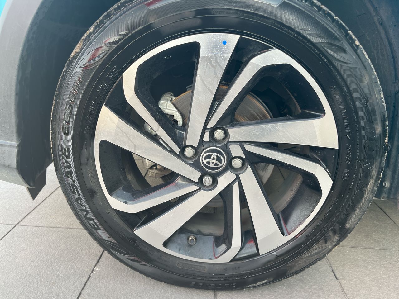 2024 Toyota Raize 1.0 Xle Bitono Cvt At