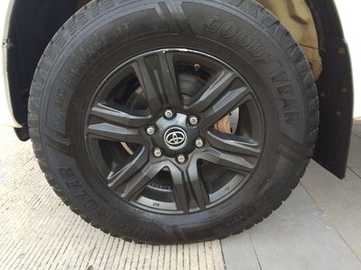 2024 Toyota Hilux 2.8 Doble Cabina Diesel Mt