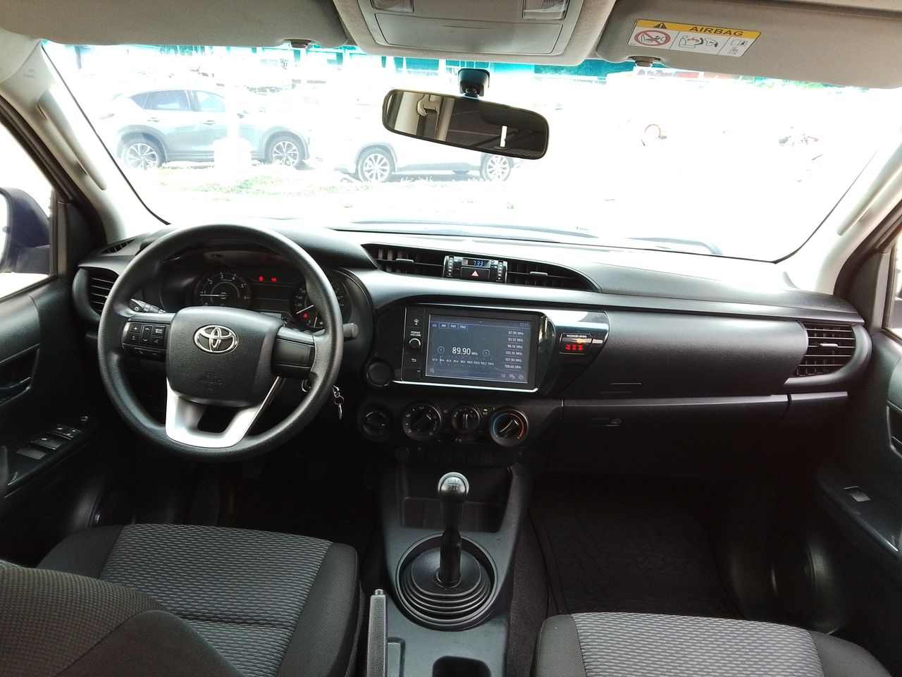2024 Toyota Hilux 2.8 Doble Cabina Diesel Mt