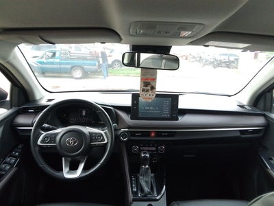 2024 Toyota Yaris 1.5 S Hi Sedan At
