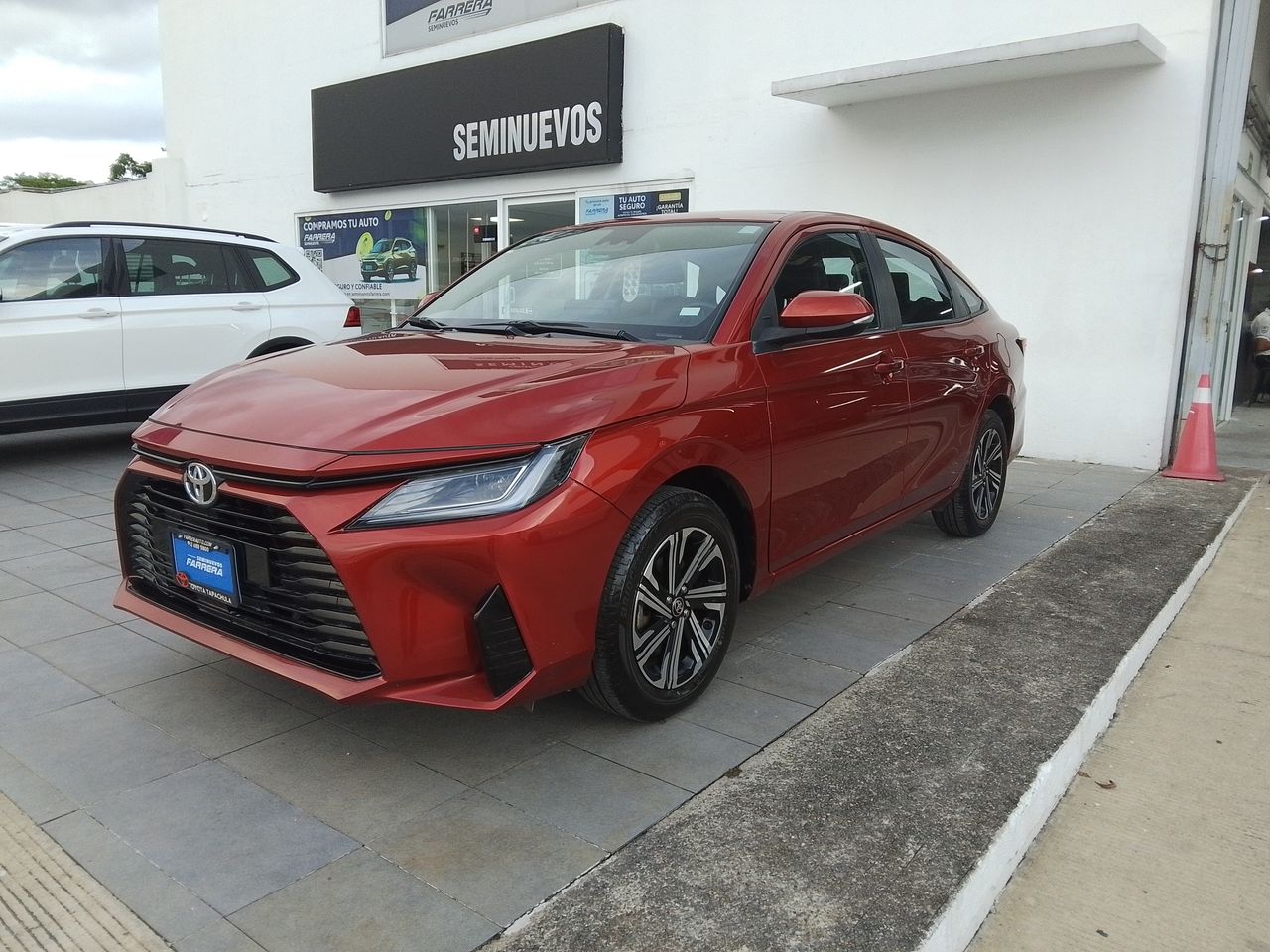 2024 Toyota Yaris 1.5 S Hi Sedan At
